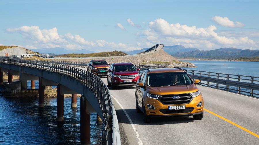  Ford Edge 2016 года  (WW) (фото 24 из 28)